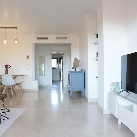 Daire 2 Elegant Avec Vues Et Wifi Estepona